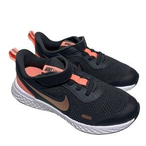 Nike Kids' Revolution 5 Sneaker Preschool Running Shoes Size 1.5 Gray Coral NEW